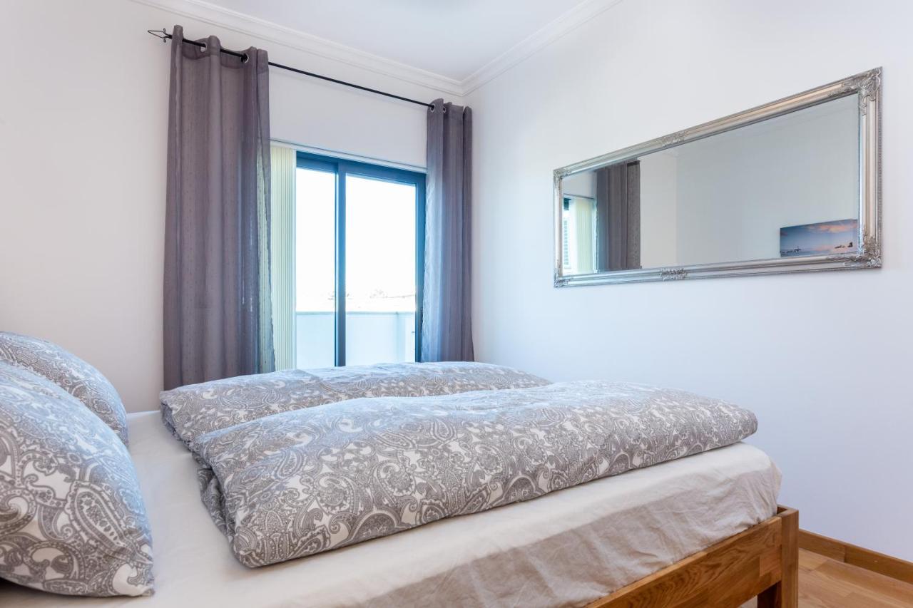 Sacha'S Sweet Home, Lovely 2 Bedroom Apartment, Walking Distance To Town, Beach And Marina ラゴス エクステリア 写真